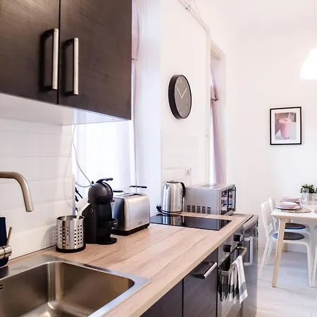 Appartement Very Central, New And Comfy With A/c *