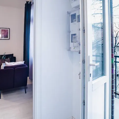 Appartement Very Central, New And Comfy With A/c