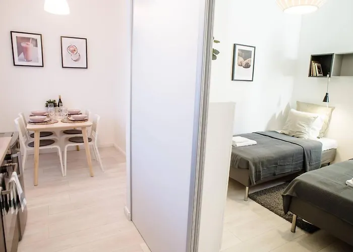 Very Central, New And Comfy With A/c Апартаменты